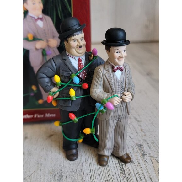 Carlton cards another fine mess ornament Xmas Laurel hardy - Picture 1 of 6